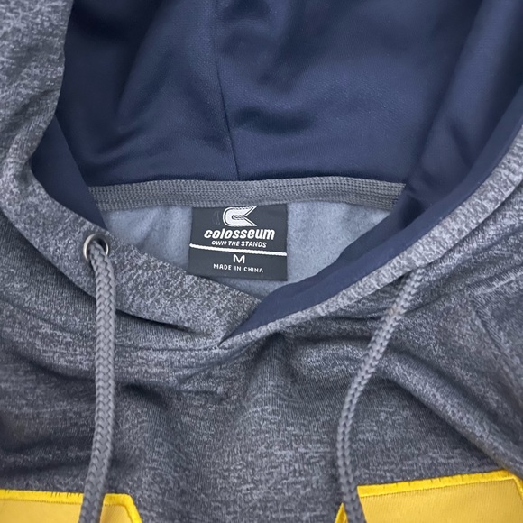 Michigan hoodie! Adult size Medium Like new condition! - Picture 2 of 5